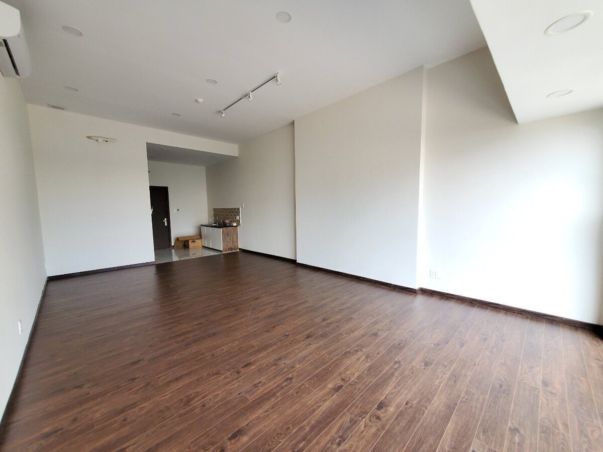 Bán officetel The Sun Avenue 2.7 tỷ tháp trung tâm 48m2 nội thất cơ bản