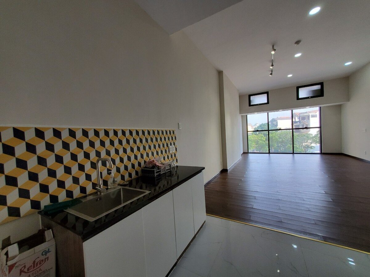 Bán officetel The Sun Avenue 2.7 tỷ tháp trung tâm 48m2 nội thất cơ bản