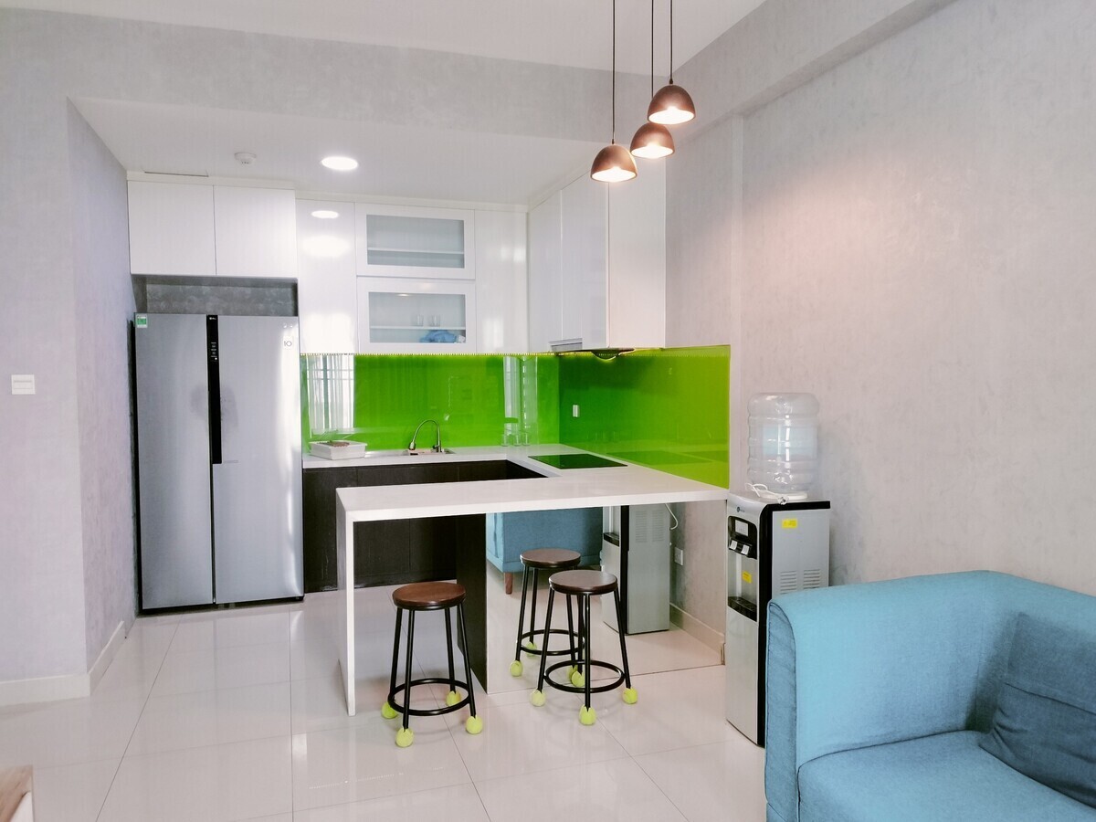 Căn hộ cho thuê 2pn giá 16 triệu view thoáng mát 75m2 The Sun Avenue