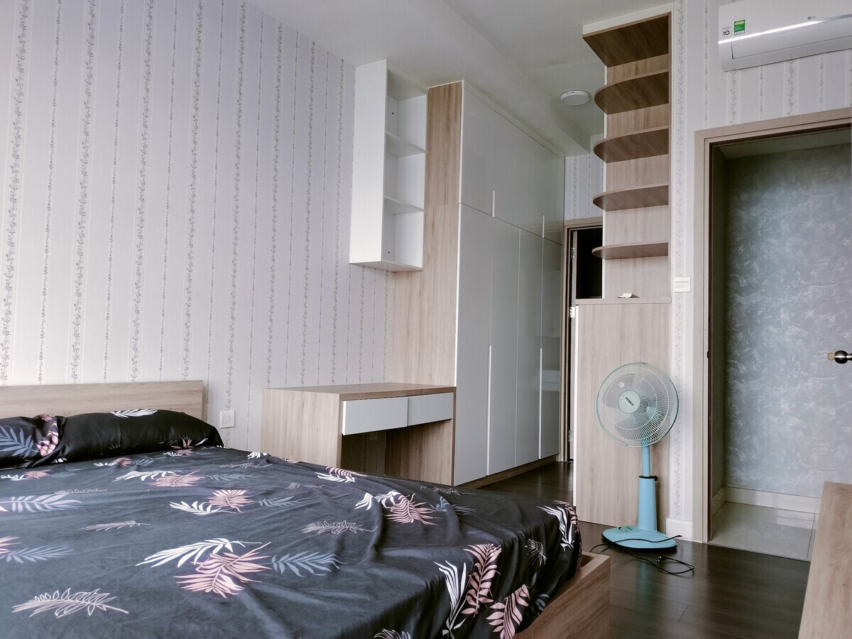 Căn hộ cho thuê 2pn giá 16 triệu view thoáng mát 75m2 The Sun Avenue