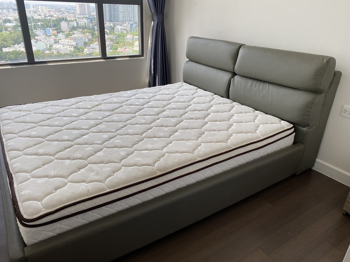 Cho thuê căn 1pn +1 The Sun Avenue giá 15 triệu view sông mát