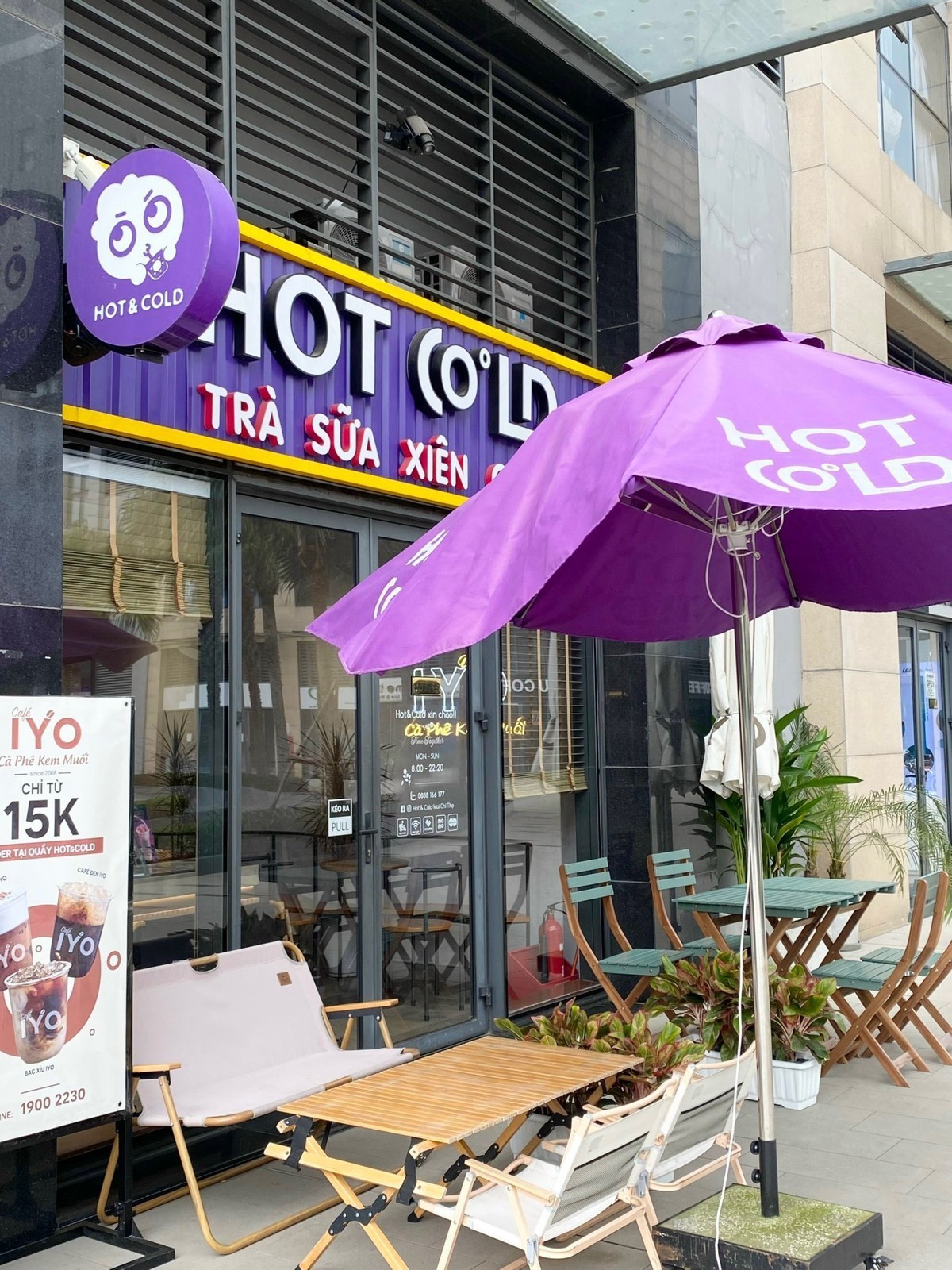 Cho thuê Shophouse Giá rẻ, Diện tích Rộng, Ngay Khối đế The Sun Avenue Quận 2