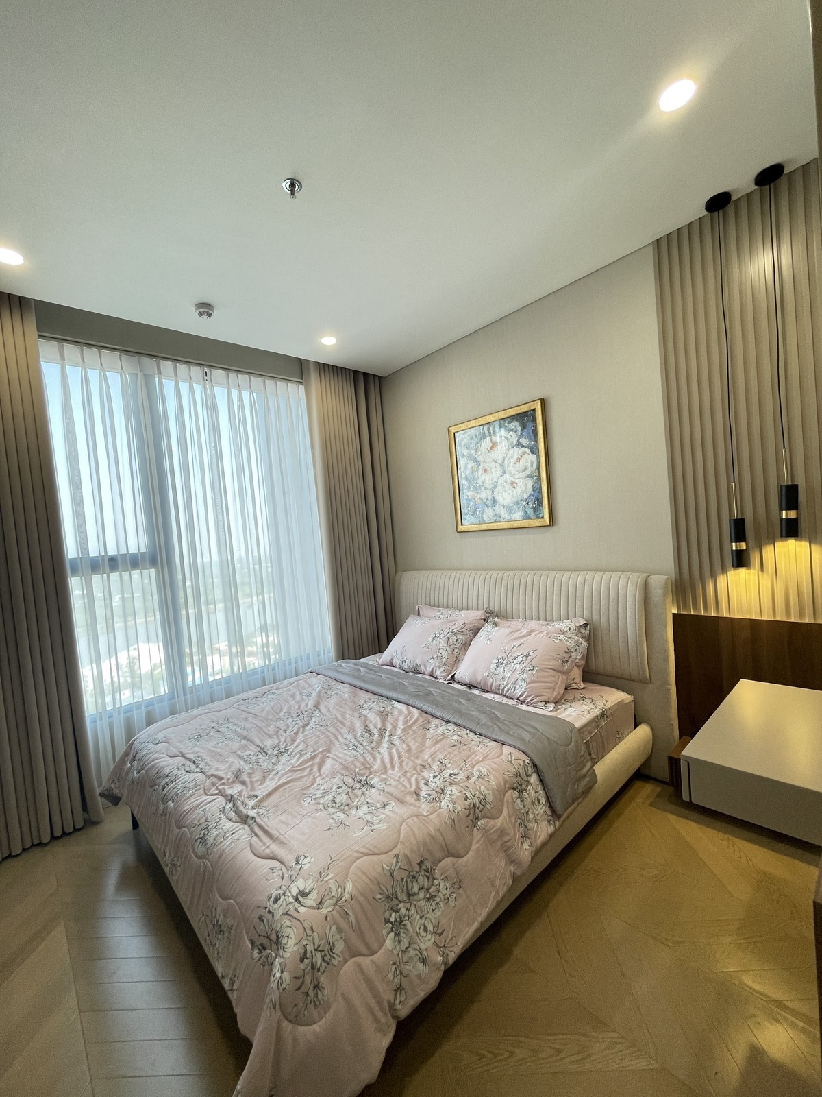 2 phòng ngủ full nội thất cao cấp giá 32 triệu 72m2 Lumiere Riverside