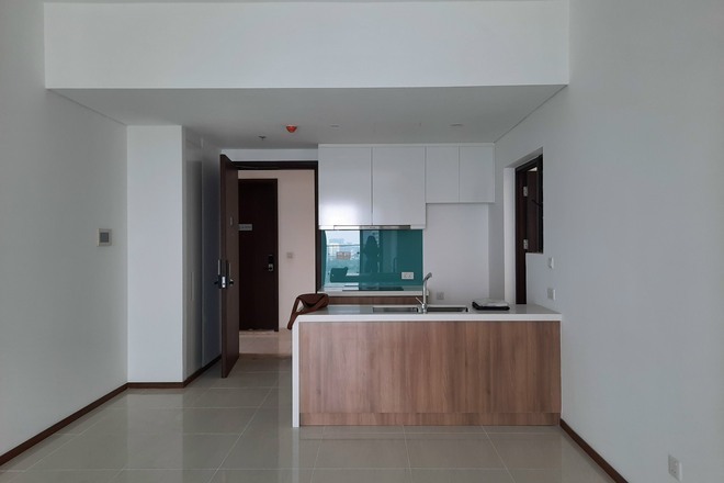 Bán căn hộ 2PN nội thất cơ bản giá thiện chí 5,7 tỷ có sẵn hợp đồng thuê