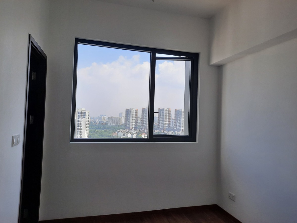 Bán căn hộ 2PN nội thất cơ bản giá thiện chí 5,7 tỷ có sẵn hợp đồng thuê