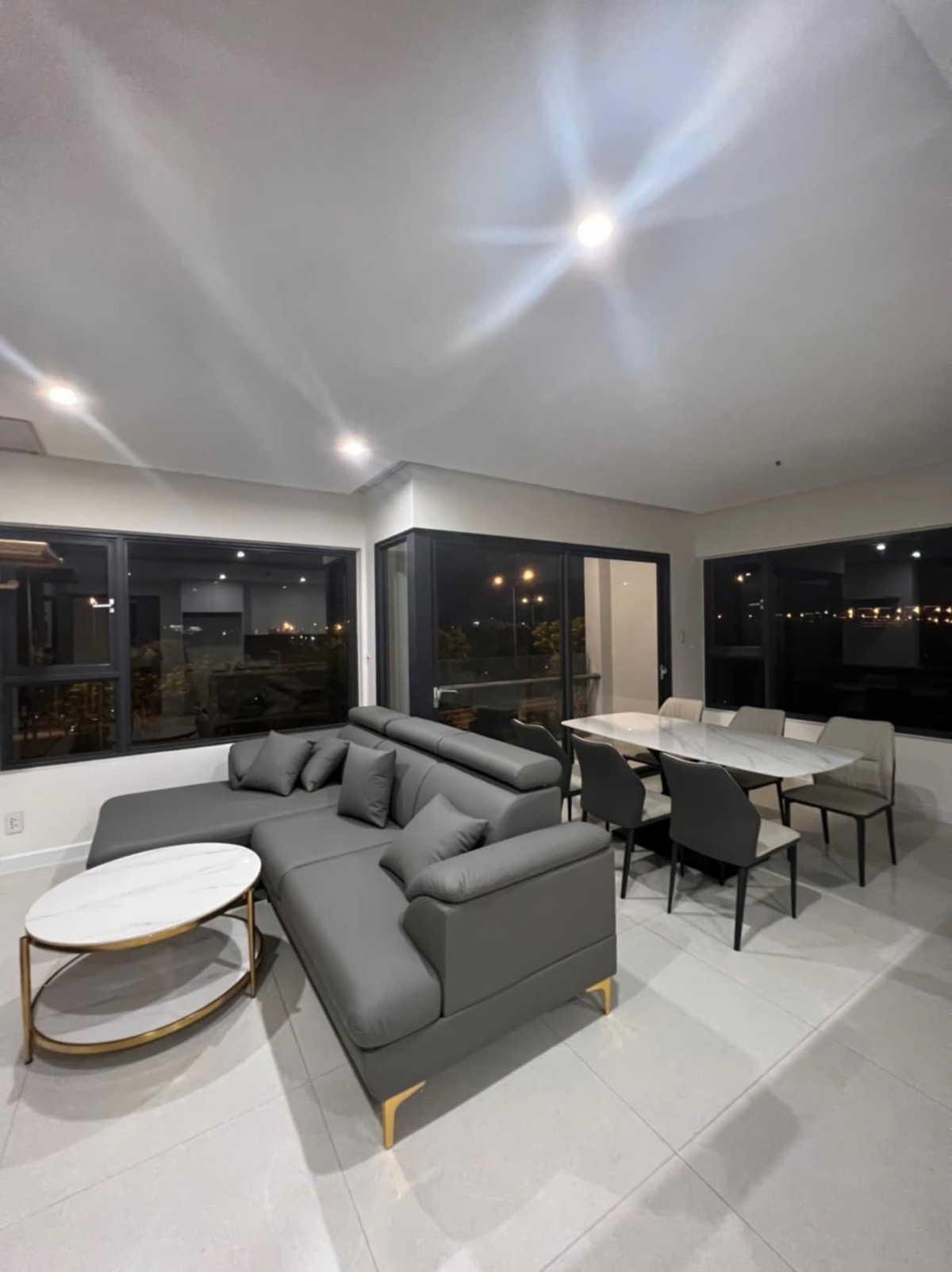 Bán căn hộ 3PN diện tích siêu rộng và tháng 112m2 tại dự án New City Thủ Thiêm Quận 2