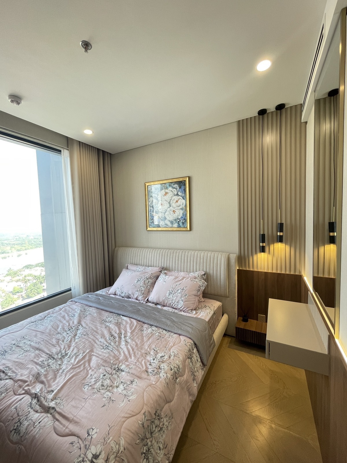 2 phòng ngủ full nội thất cao cấp giá 32 triệu 72m2 Lumiere Riverside