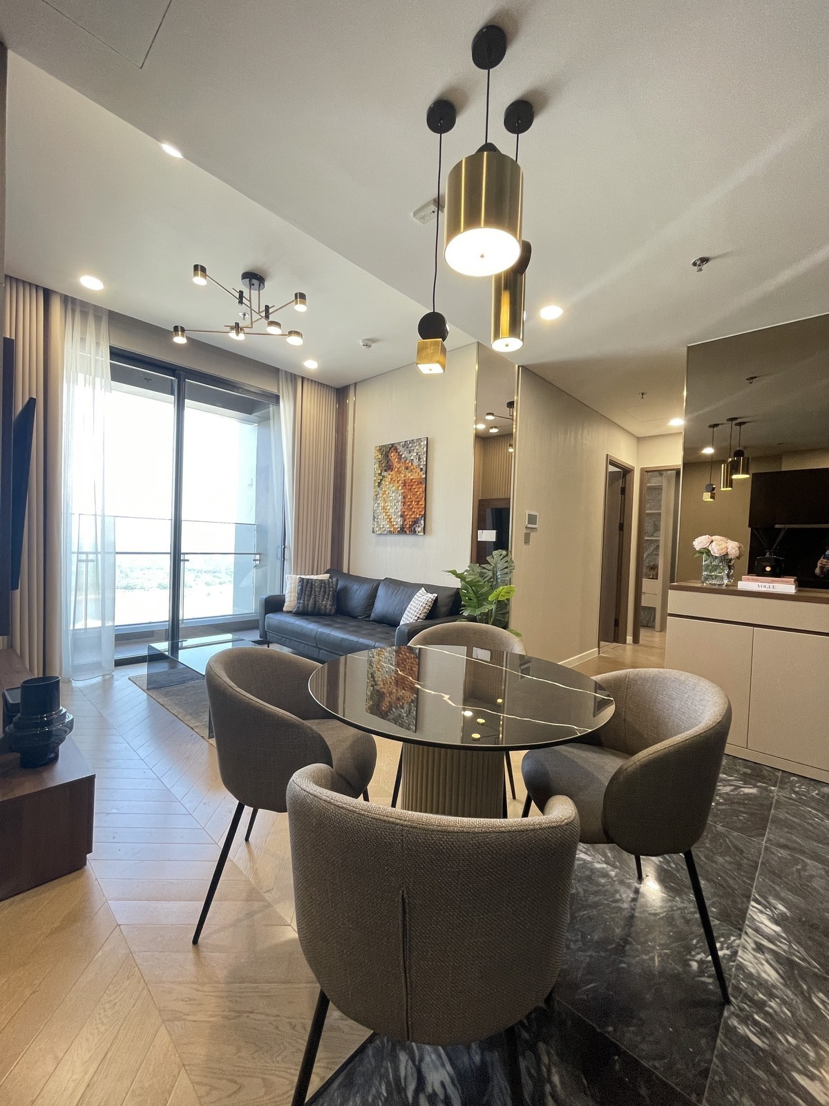 2 phòng ngủ full nội thất cao cấp giá 32 triệu 72m2 Lumiere Riverside