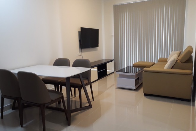 Bán căn hộ 3PN 80m2 giá 5,7 tỷ tặng kèm nội thất The Sun Avenue