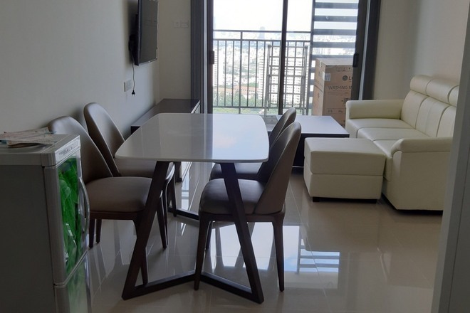 Bán căn hộ 3PN 80m2 giá 5,7 tỷ tặng kèm nội thất The Sun Avenue