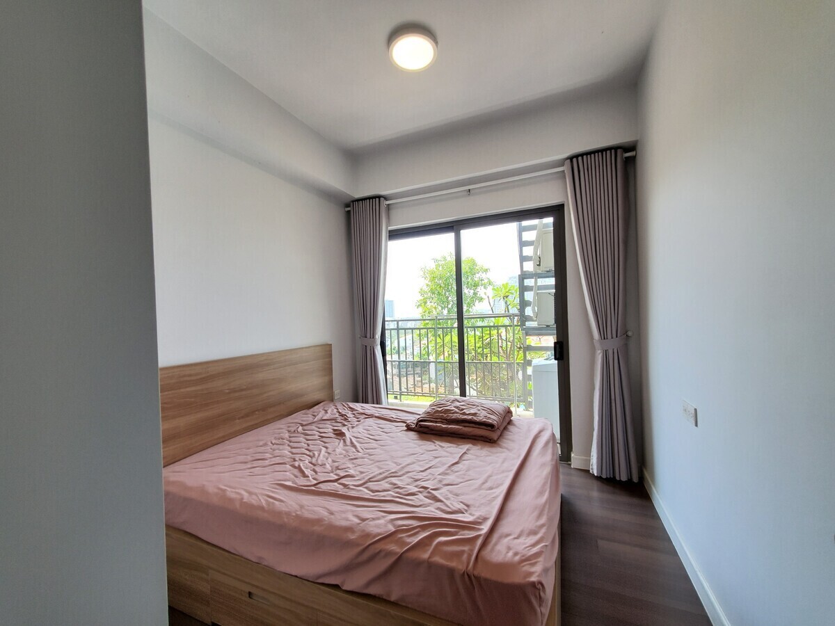 Cho thuê 2PN giá thuê hợp lý ban công rộng thoáng làm khu vườn xanh