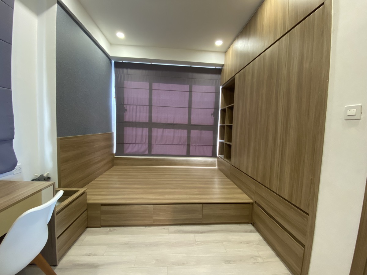 Bán căn hộ 2PN giá 6,5 tỷ tặng kèm nội thất The Sun Avenue