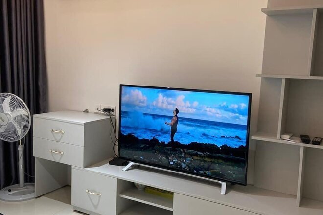 Bán GẤP căn hộ 2PN giá tốt chỉ 5,2 tỷ bao thuế phí The Sun Avenue