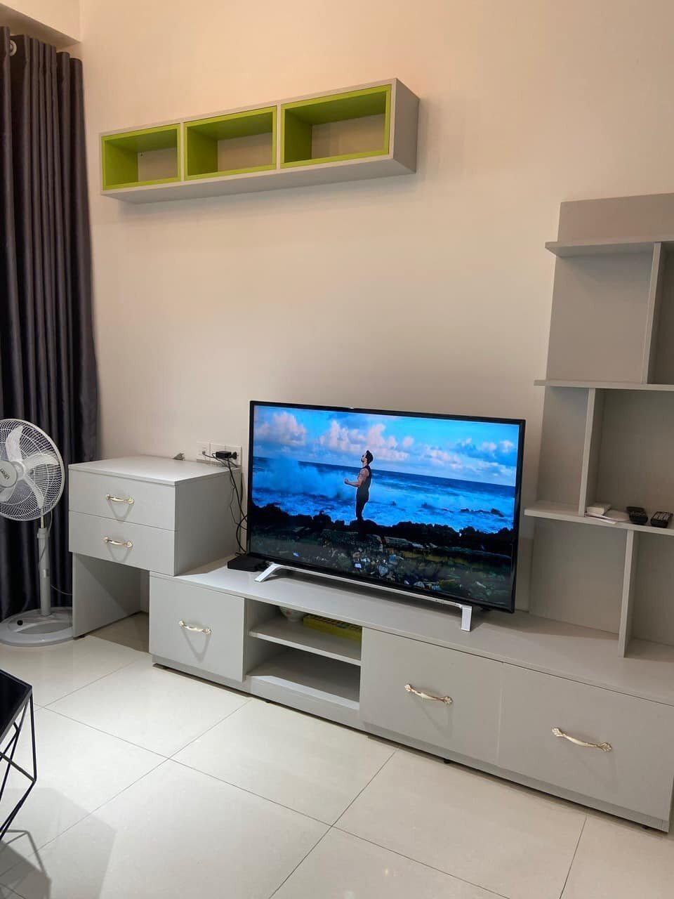 Bán GẤP căn hộ 2PN giá tốt chỉ 5,2 tỷ bao thuế phí The Sun Avenue