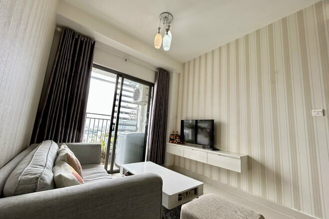 Bán nhanh căn hộ 1PN+1 56m2 giá siêu tốt dự án The Sun Avenue Quận 2