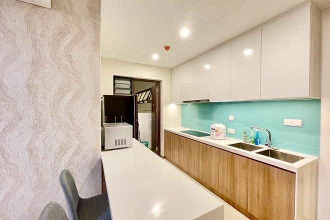 Cho thuê 2PN One Verandah Full nội thất giá 20,6 triệu đẹp tầng cao mát mẻ