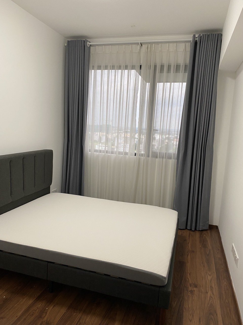 Bán căn hộ 1PN Full nội thất đẹp view hướng Đông Nam mát mẻ One Verandah