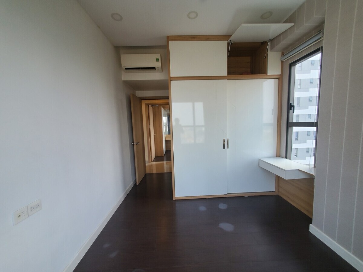 Bán GẤP căn hộ 3PN giá rẻ nhất thị trường bằng giá 2PN The Sun Avenue