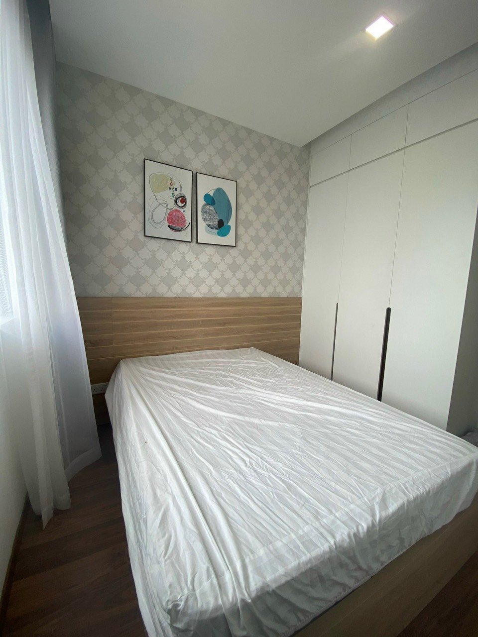 Thuê căn hộ 2 phòng ngủ One Verandah, vị trí đắc địa, tiện ích đầy đủ