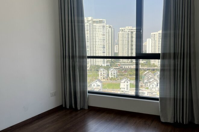 Thuê căn hộ 3 phòng ngủ One Verandah, nội thất cơ bản tiện ích đầy đủ