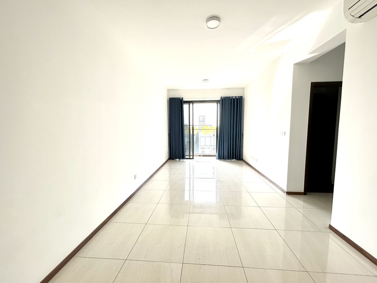 Căn hộ One Verandah - nội thất cơ bản - Giá tốt chỉ 15 triệu/tháng