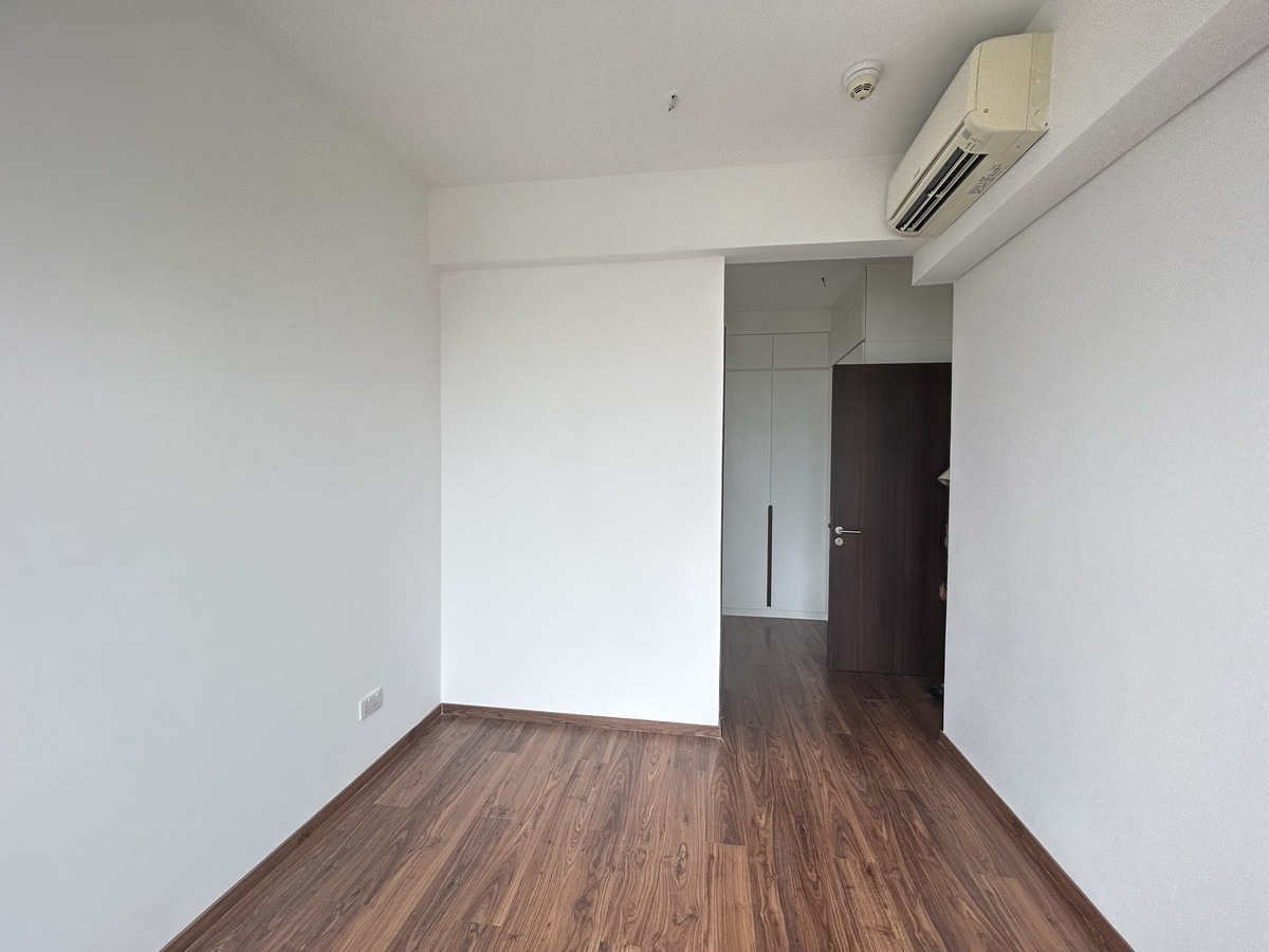 Bán căn hộ 2PN nội thất cơ bản giá 5,9 tỷ nhà mới chưa qua sử dụng