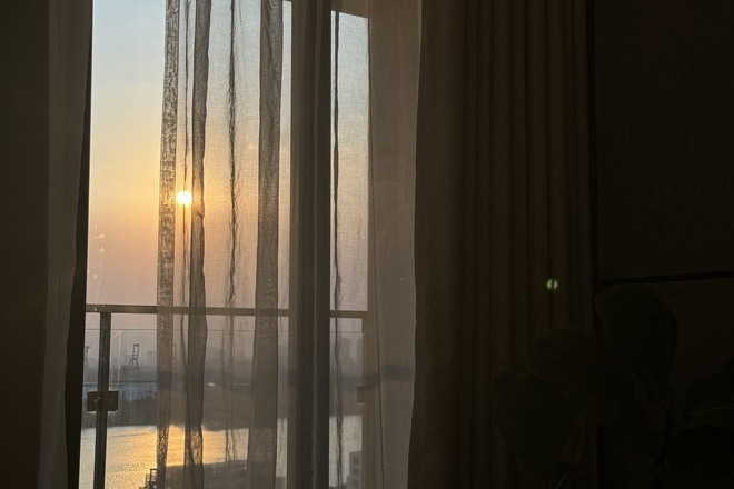 Chuyển nhượng căn hộ 2 phòng ngủ One Verandah tầng cao view sông đẹp