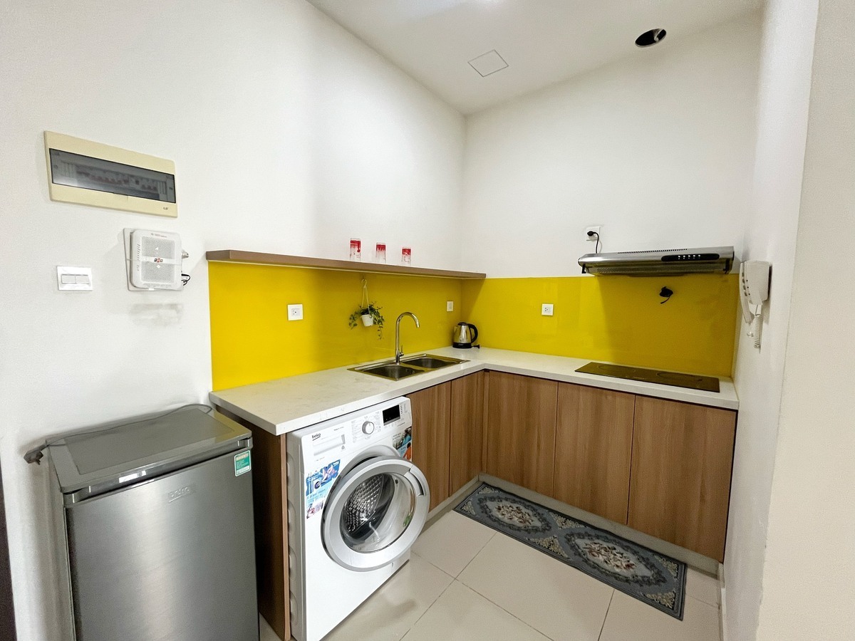 Cho thuê căn hộ studio 40m2 có sẵn nội thất giá 10 triệu/tháng