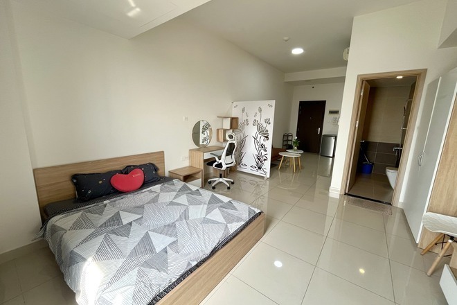 Cho thuê căn hộ studio 40m2 có sẵn nội thất giá 10 triệu/tháng