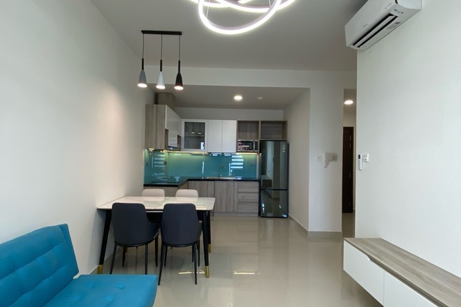 Cho thuê 2PN nội thất đầy đủ nhà đẹp lầu cao view sông The Sun Avenue Quận 2