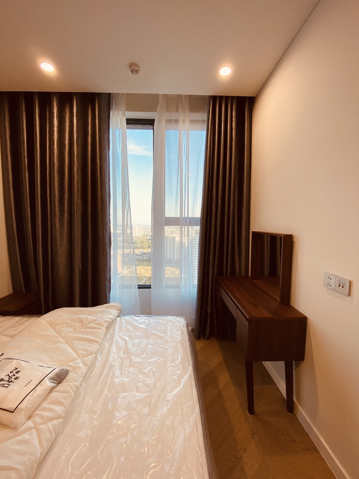 Lumiere Riverside cho thuê 1Pn full nội thất nhà đẹp 48m2 giá 25 triệu