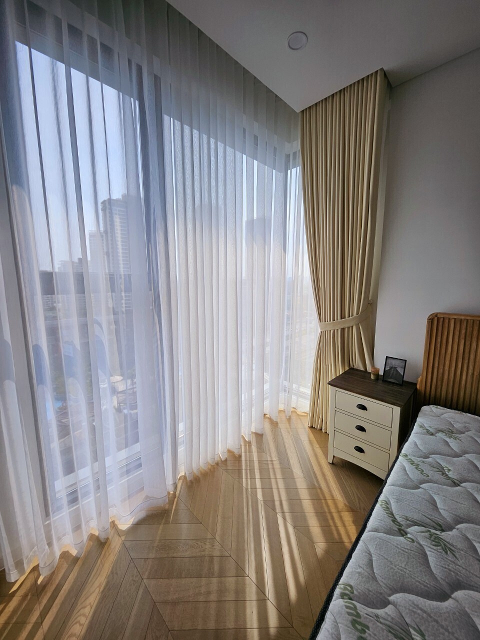 Lumiere Riverside cho thuê căn hộ 2Pn đầy đủ nội thất đẹp 35 triệu