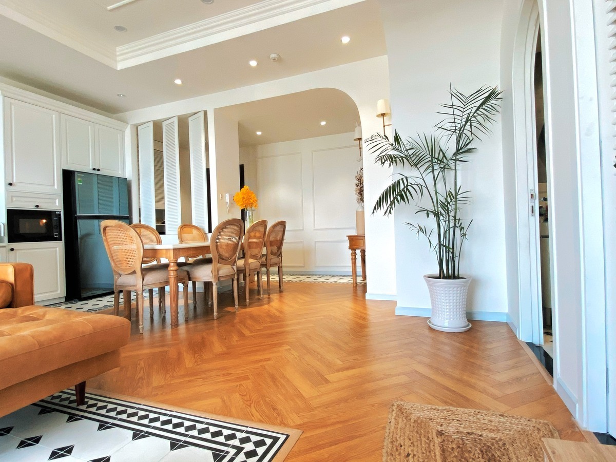 Chuyển nhượng căn 3pn đập thông 1pn giá 8 tỷ nhà rất đẹp 109m2