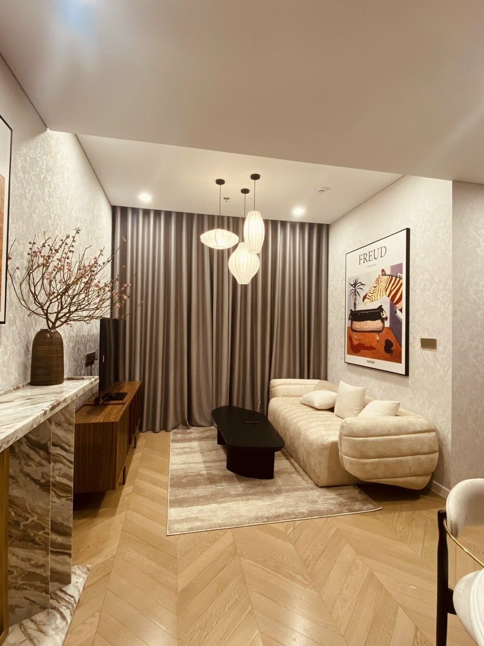 Lumiere Riverside cho thuê căn 2PN full nội thất cao cấp giá 32,2 triệu/tháng