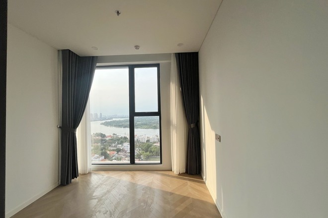 3 phòng ngủ nội thất cơ bản giá 33 triệu 95m2 Lumiere Riverside