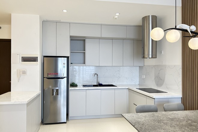 Căn hộ 2PN nhà mới 100% chưa qua sử dụng tone màu rất cuốn khách