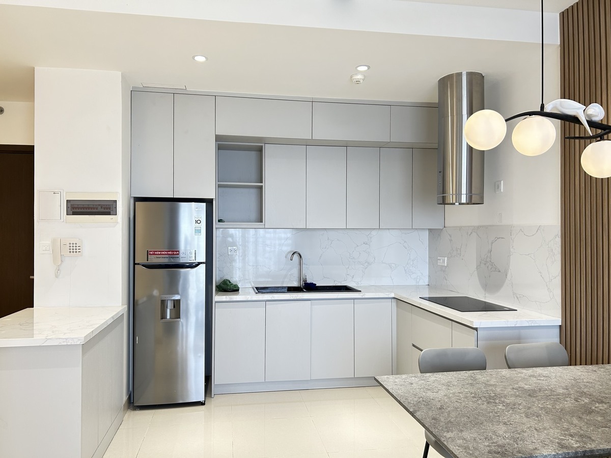 Căn hộ 2PN nhà mới 100% chưa qua sử dụng tone màu rất cuốn khách