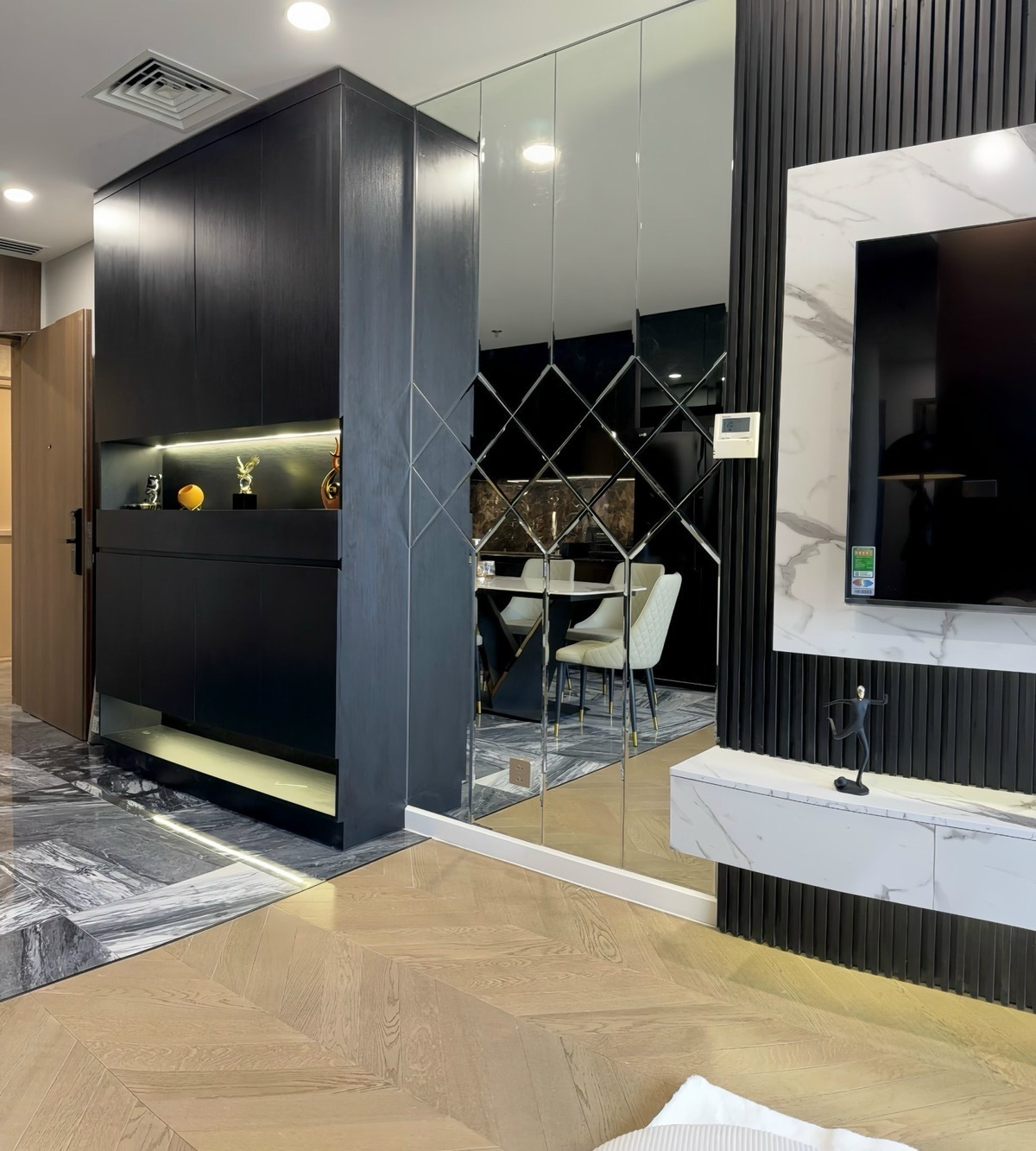 Cho thuê căn hộ 3pn Lumiere Riverside 48 triệu full nội thất 96m2