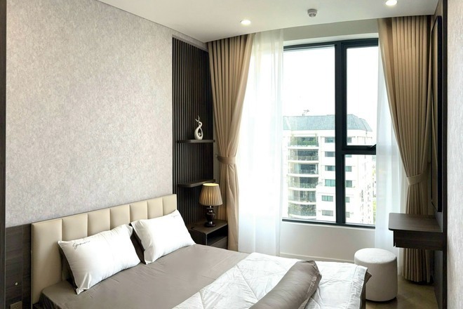 Cho thuê căn hộ 3pn Lumiere Riverside 48 triệu full nội thất 96m2