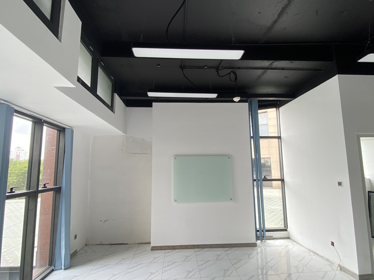 Cho thuê officetel căn góc The Sun Avenue giá 16 triệu diện tích 62m2