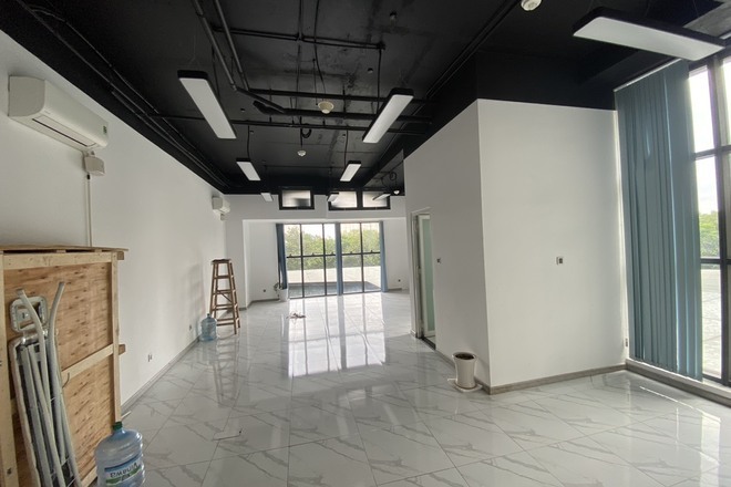 Cho thuê officetel căn góc The Sun Avenue giá 16 triệu diện tích 62m2