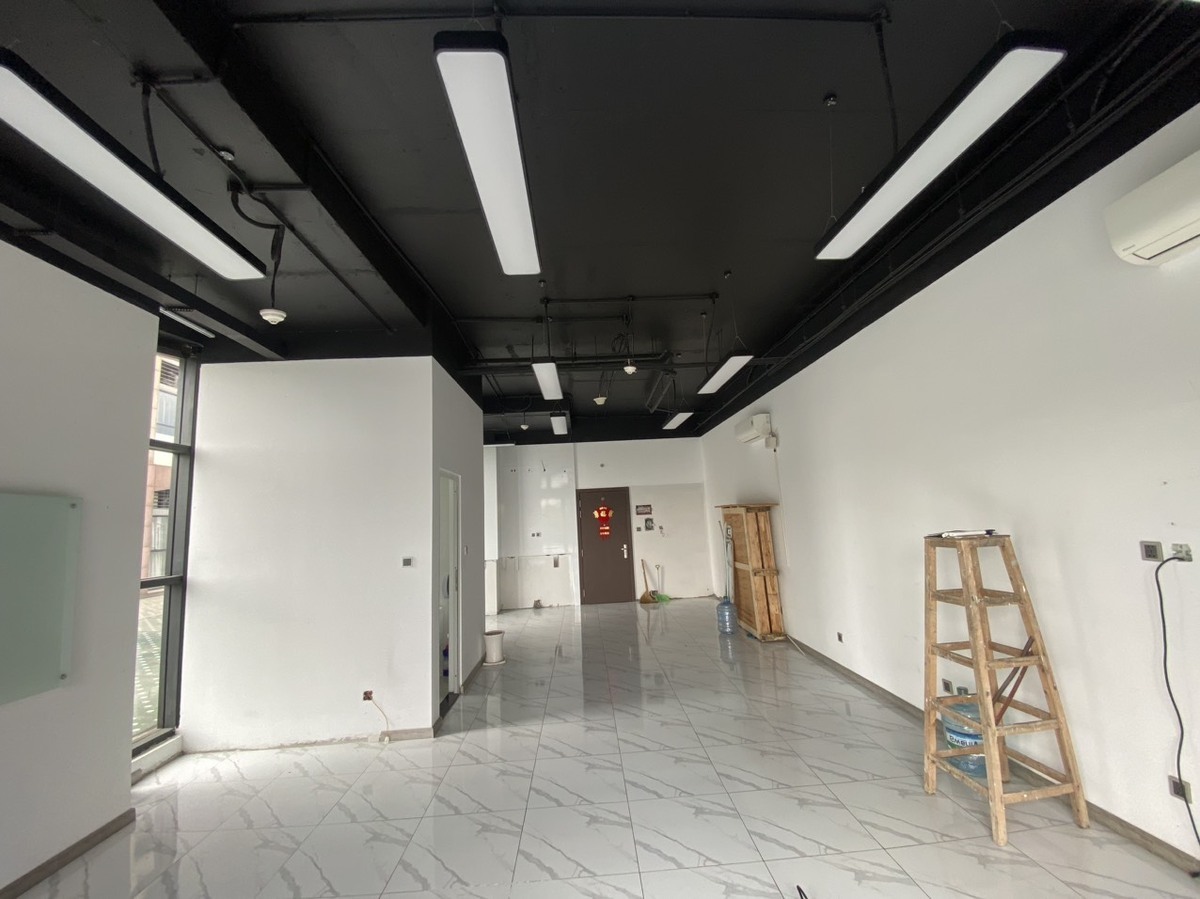 Cho thuê officetel căn góc The Sun Avenue giá 16 triệu diện tích 62m2