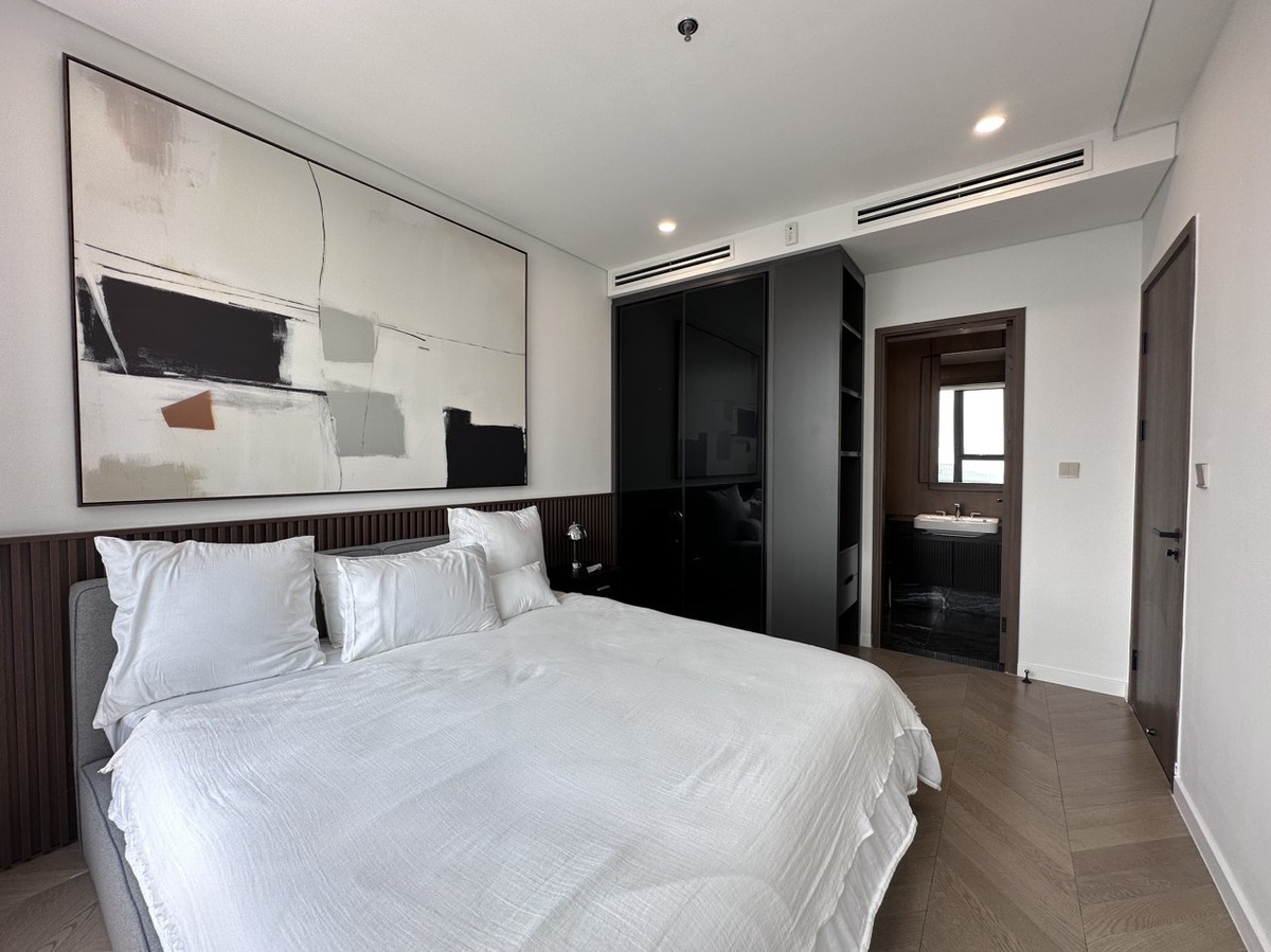 Căn hộ 2PN Lumiere Riverside 69m2 giá 35 triệu full nội thất nhà đẹp tầng cao