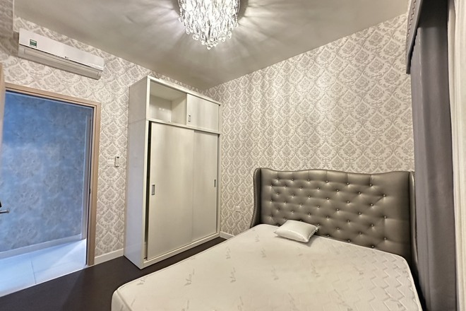 Cho thuê 3PN nội thất đầy đủ nhà đẹp lầu cao The Sun Avenue Quận 2