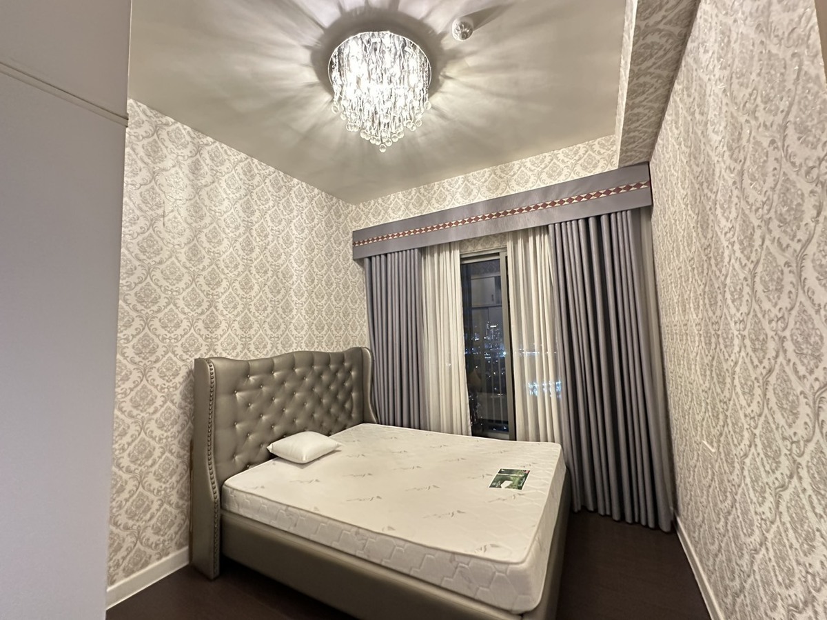 Cho thuê 3PN nội thất đầy đủ nhà đẹp lầu cao The Sun Avenue Quận 2