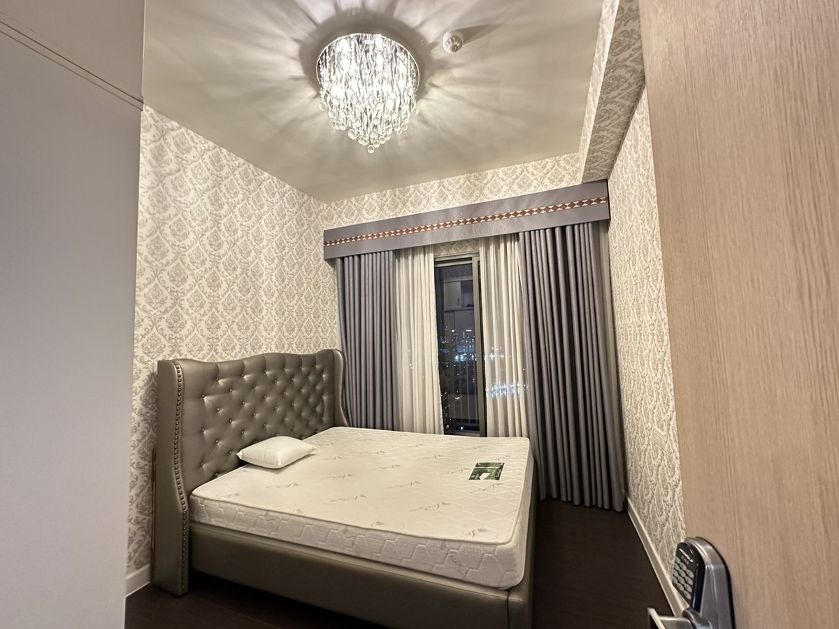 Cho thuê 3PN nội thất đầy đủ nhà đẹp lầu cao The Sun Avenue Quận 2