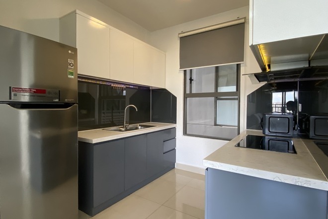 Cho thuê căn hộ 3pn full nội thất giá 20 triệu view thành phố căn góc