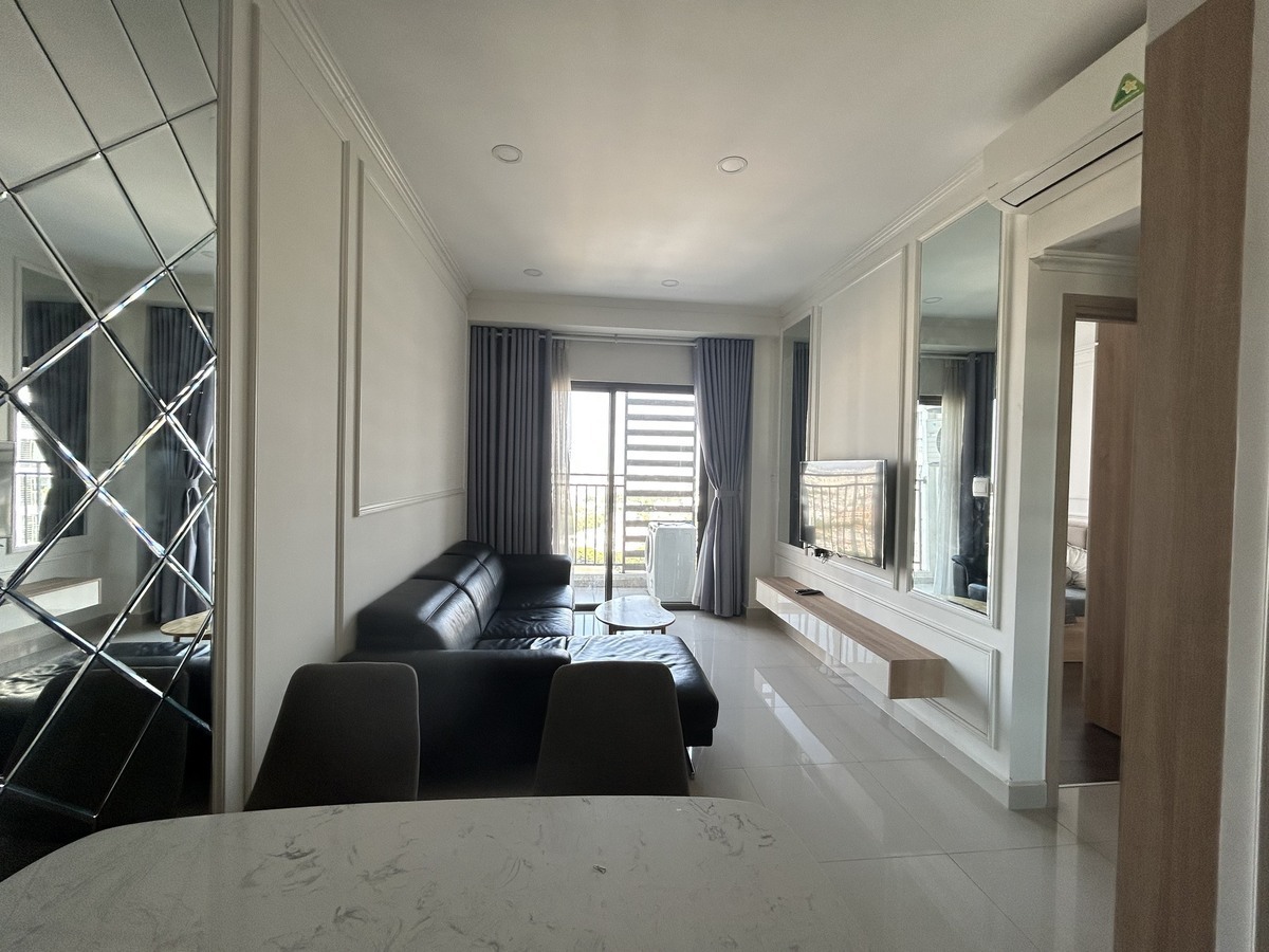 Cho thuê căn hộ 2PN full nội thất giá 14 triệu view sông mát mẻ đón gió vào nhà