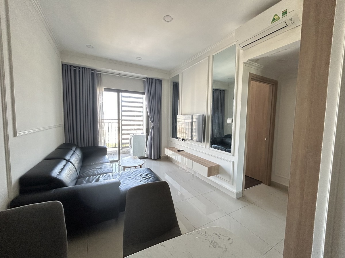 Cho thuê căn hộ 2PN full nội thất giá 14 triệu view sông mát mẻ đón gió vào nhà