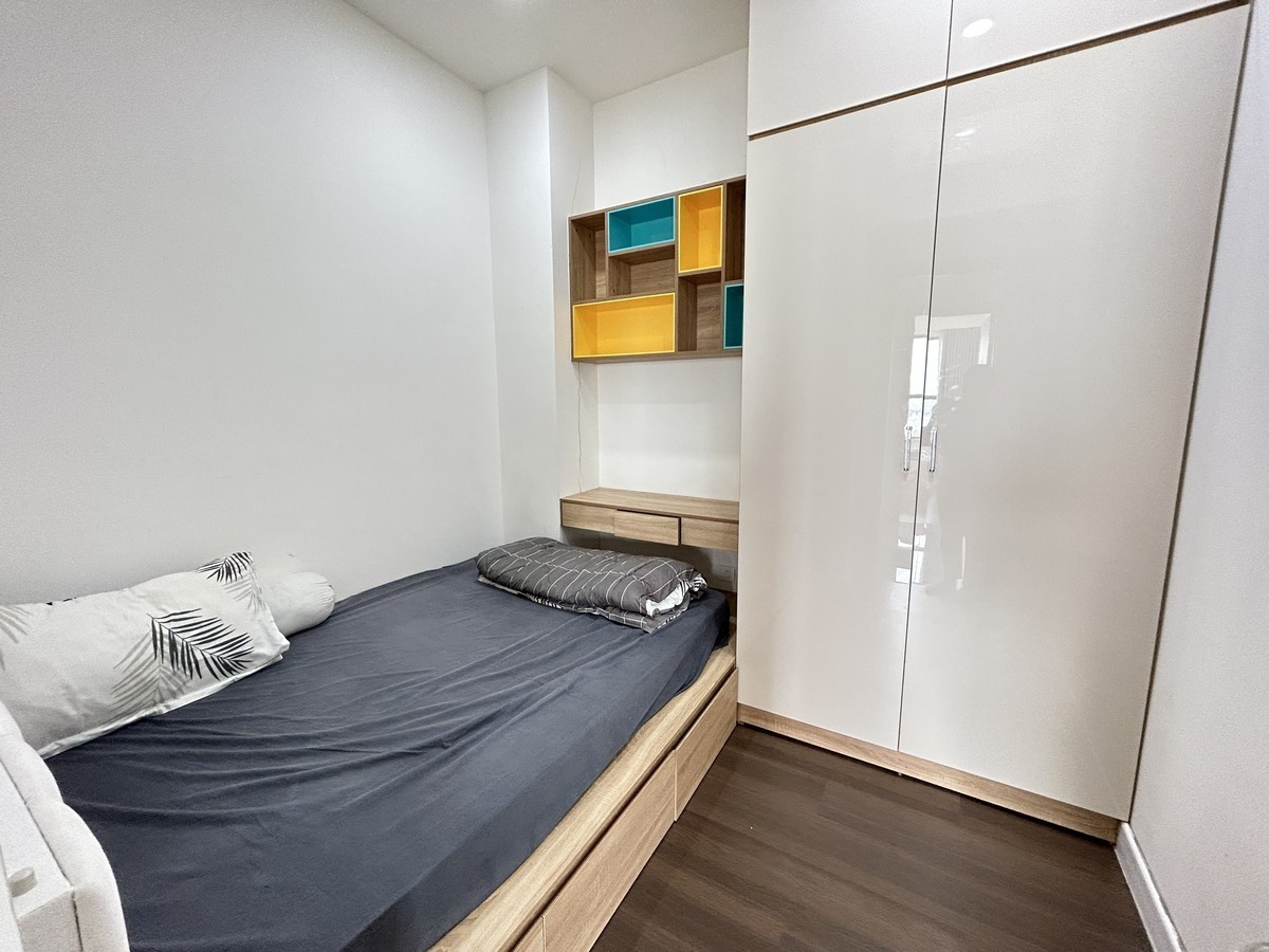 Cho thuê căn hộ 2PN full nội thất giá 14 triệu view sông mát mẻ đón gió vào nhà